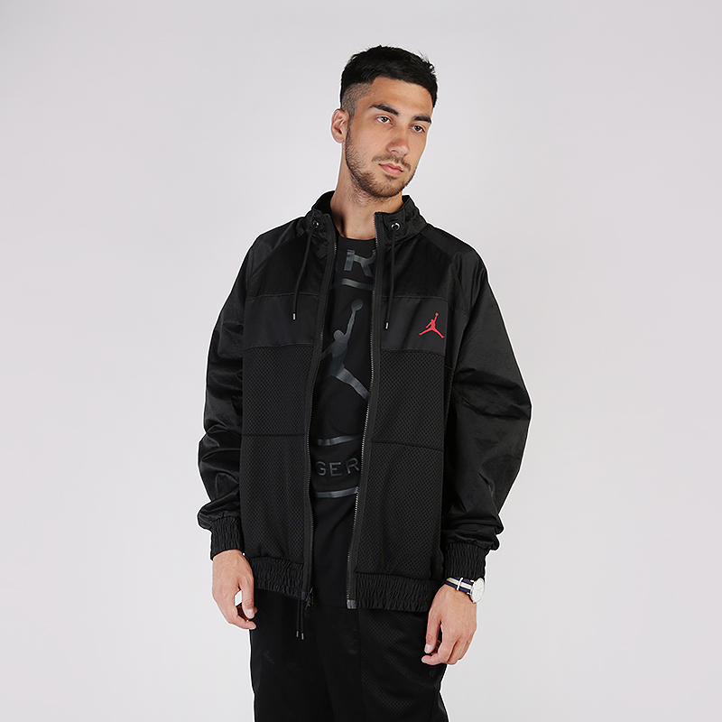 мужская черная куртка Jordan Wings Basketball Flight Suit Jacket AV1302-011 - цена, описание, фото 1